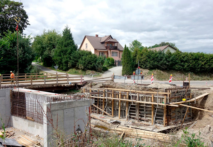 Nowy most w Krużlowej. Trwa budowa strategicznej przeprawy w gminie Grybów